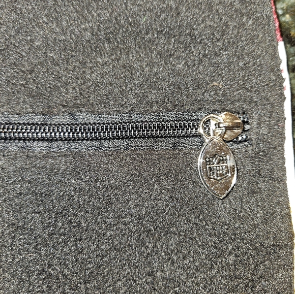 Pro-FAN•ity - Washington Redskins "Retired Name" Scarf. Official NFL product. - Picture 4 of 11